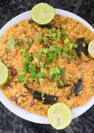 A picture of Daliya khichdi.