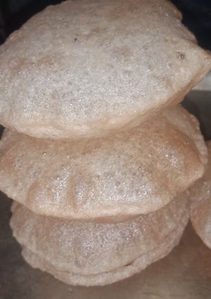 अजवाइन पूरी (Ajwain Puri recipe in hindi) रेसिपी मुख्य फोटो