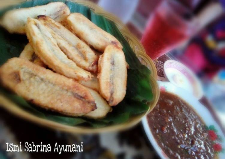 Pisang Goreng &amp; Sambel (khas Palu)