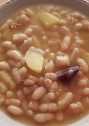 Una foto de Puchero de judías (olleta)