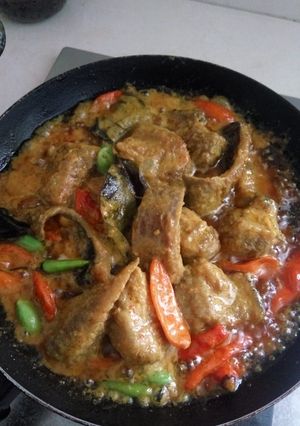 Foto resep Ikan pari santan pedes di jamin pedes ny nampol 😄😄😄