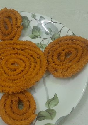 A picture of Ground rice chakli.