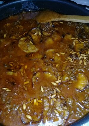 صورة لوصفة باتنجان مطبق أو مسقعه