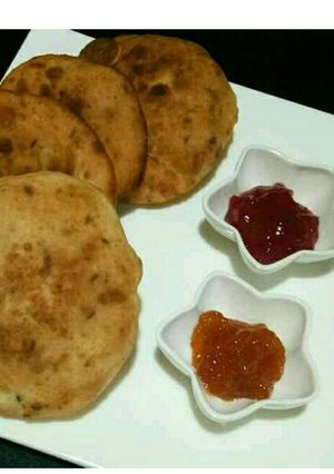 A picture of Mangalore buns.