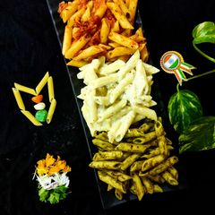 A picture of Tricolor Pasta.