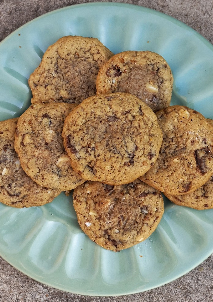 Una foto de Cookies con chips de chocolate estilo americano