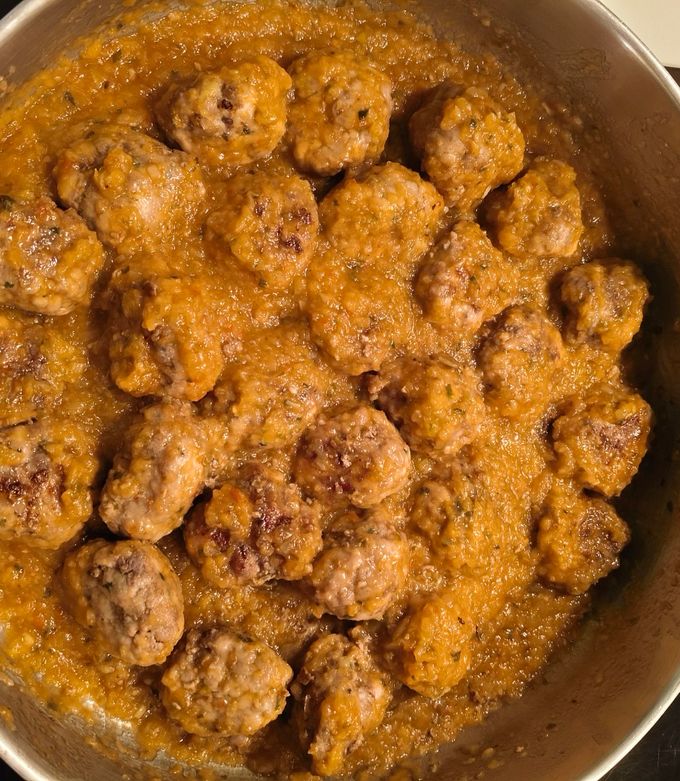 Foto principal de Albóndigas con salsa española