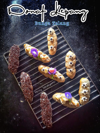 Cara Gampang Membuat Donat Kepang Bunga Telang Anti Gagal