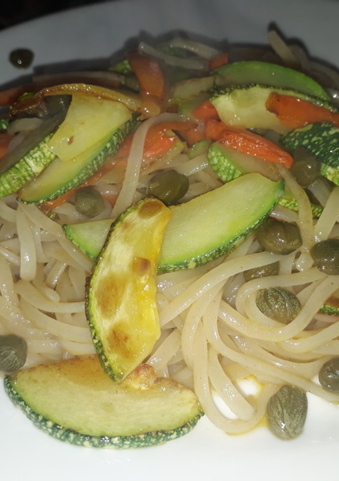 Una foto de Pasta rápida con vegetales