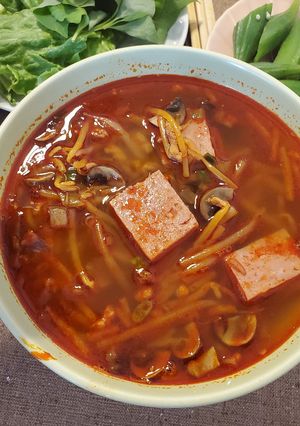 Hình của món Canh giá đỗ Hàn Quốc.