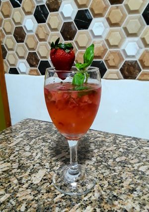 Una foto de Limonada Rosa Refrescante
