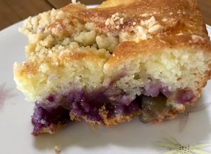 Una foto de Torta alemana de uva (cuca de uva)