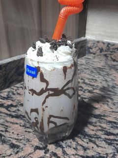 صورة لوصفة ميلك شيك اوريو وهوهوز