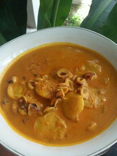 Foto resep Gulai Cumi Jengkol