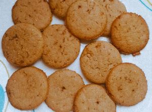 Una foto de Galletas veganas de mantequilla de maní.🥜