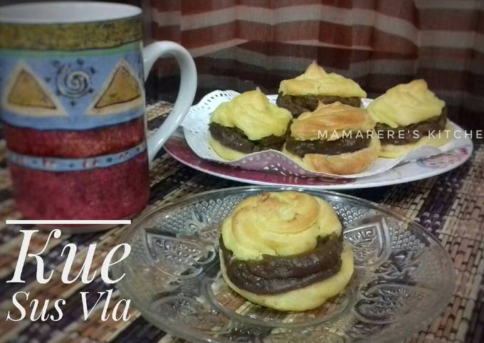 Cara Gampang Membuat Kue Sus Vla yang Bisa Manjain Lidah Cara Gampang Membuat Kue Sus Vla yang Bisa Manjain Lidah