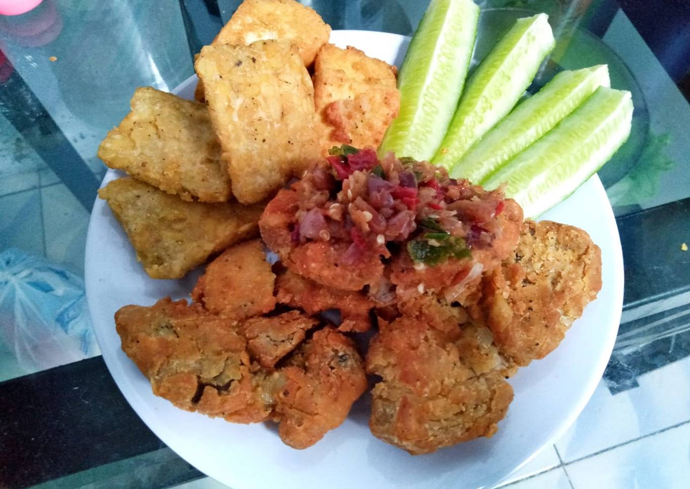 Ayam Geprek Sambal Mentah