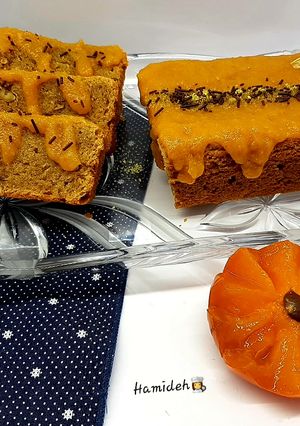 عکسی از دستور کیک خرمالو وگردو (Persimmon Cake)🥰