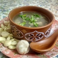 A picture of Mushroom and Garlic soup.