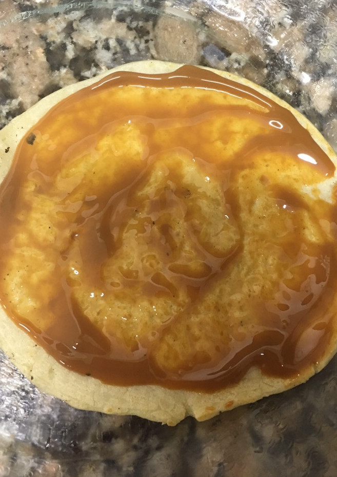 Una foto de Panqueques con dulce de leche