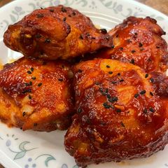 A picture of Omma Baked Chicken Thigh.