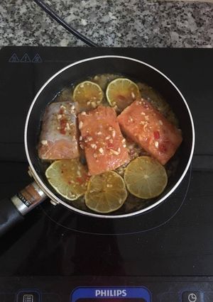 Hình của món Lemon Salmon.