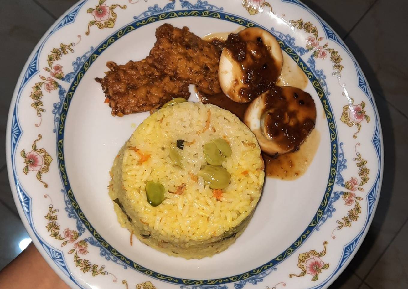 Resep Nasi Kuning Teri Petai yang Bisa Manjain Lidah
