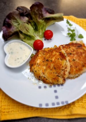 Une photo de °Croquettes de saumon, sauce citronnée°