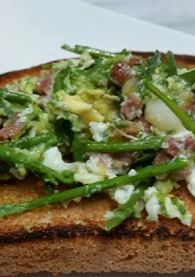 Una foto de Tosta de Espárragos Trigueros (104)