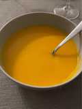 Sopa de calabaza cremosa y saludable