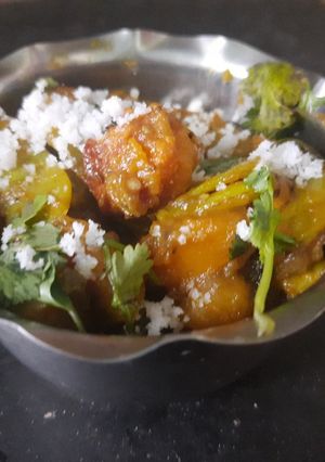 শিম বেগুন ঘন্ট (shim begun ghonto recipe in Bengali) রেসিপির প্রধান ছবি