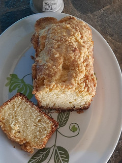 Una foto de Pan de naranja con crumble