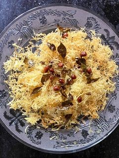 ঝুরি আলুভাজা(Jhuri Aloo bhaja recipe in Bengali) রেসিপির প্রধান ছবি