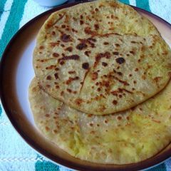 A picture of Aloo ka parantha.
