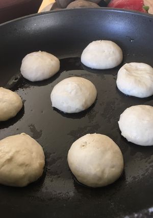 A picture of Vegan Sourdough Pizza Dough/ Pizzas 🌱.