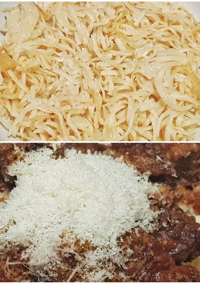 Una foto de Spaghetti Fritos en aceite con ajo y cayena con queso Havarti