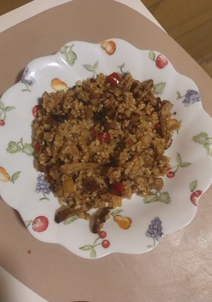 Una foto de Wok de cerdo y yamaní