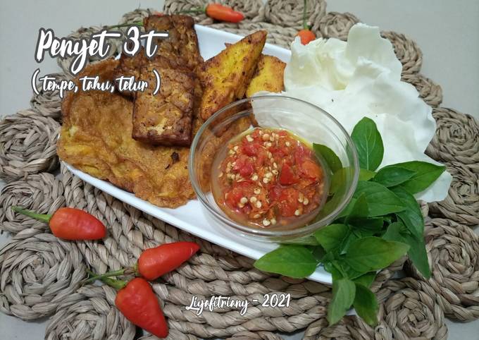 Bagaimana Membuat 19. Triple T / 3T penyet, Bisa Manjain Lidah