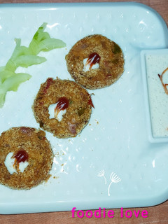 கிரில்ட் பாலகொட்டை பட்டீஸ் (Grilled palakkottai patties recipe in tamil) செய்முறை முக்கிய புகைப்படம்