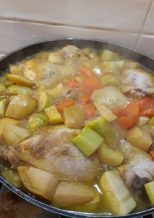 A picture of Chicken&Vegetables Dish.