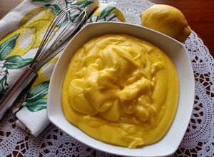 Foto di Crema pasticcera con soli tuorli