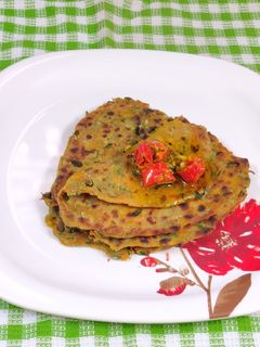मेथी का पराठा (methi ka paratha recipe in hindi) रेसिपी मुख्य फोटो