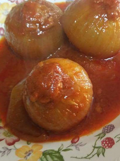 Una foto de Cebollas rellenas de atún