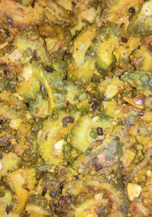 मसाला करेले (masala karele recipe in Hindi) रेसिपी मुख्य फोटो