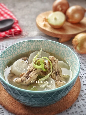 Langkah Mudah untuk Menyiapkan Resep Sup Ayam Lobak Segar yang Sempurna Anti Ribet, Mantap Sekali