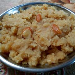 A picture of Suji halwa.