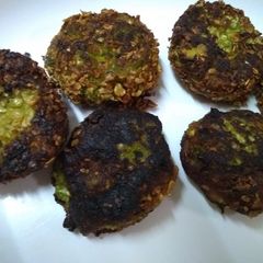 A picture of Cabbage oats cutlet.