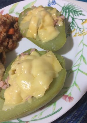 Una foto de Chayotes rellenos