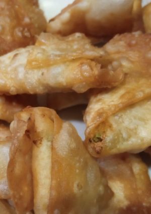 A picture of Mini samosa.