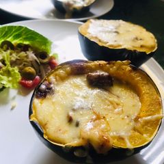 A picture of Stuffed Squash Pumpkin.